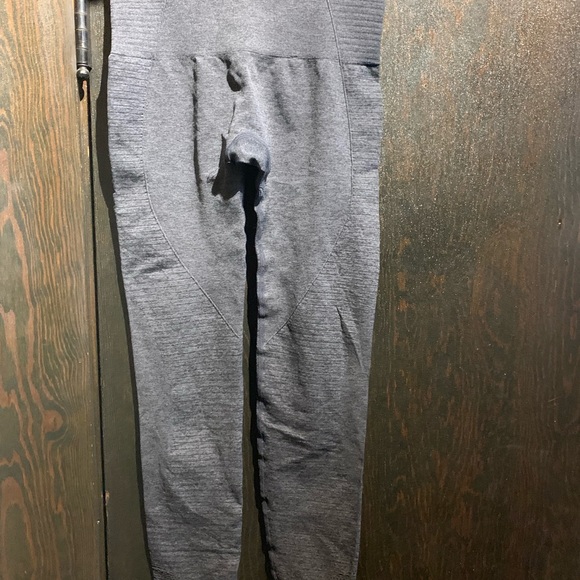 Gymshark Leggings - Picture 3 of 4